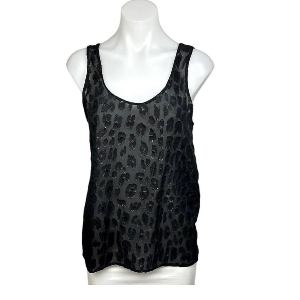 Equipment blouse, size Medium, never worn, perfect condition. Classic.